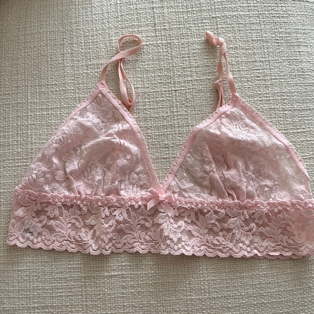 Hanky Panky triangle bra in soft pink